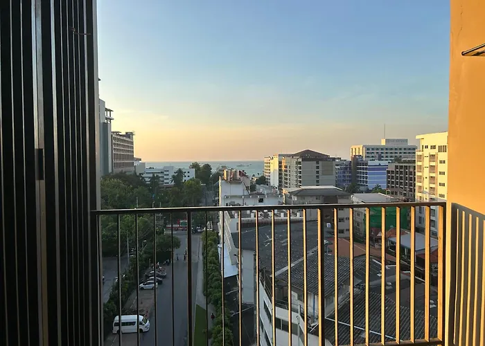 The Base Central Pattaya By Leya